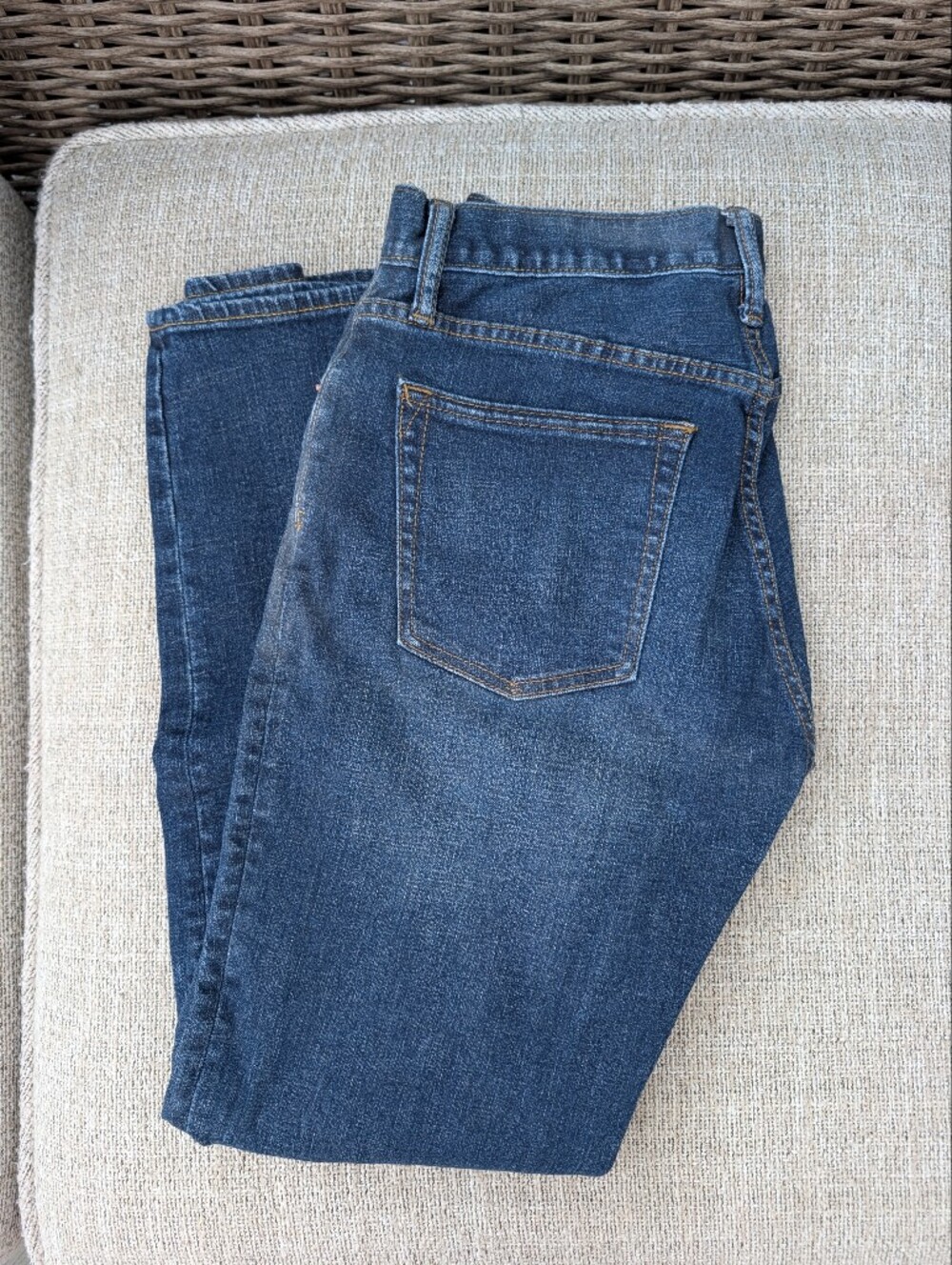 Gap Men’s Straight Fit Dark Blue Denim Jeans